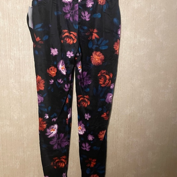 Room Service two piece hoodie lounge jogger set - Picture 8 of 8